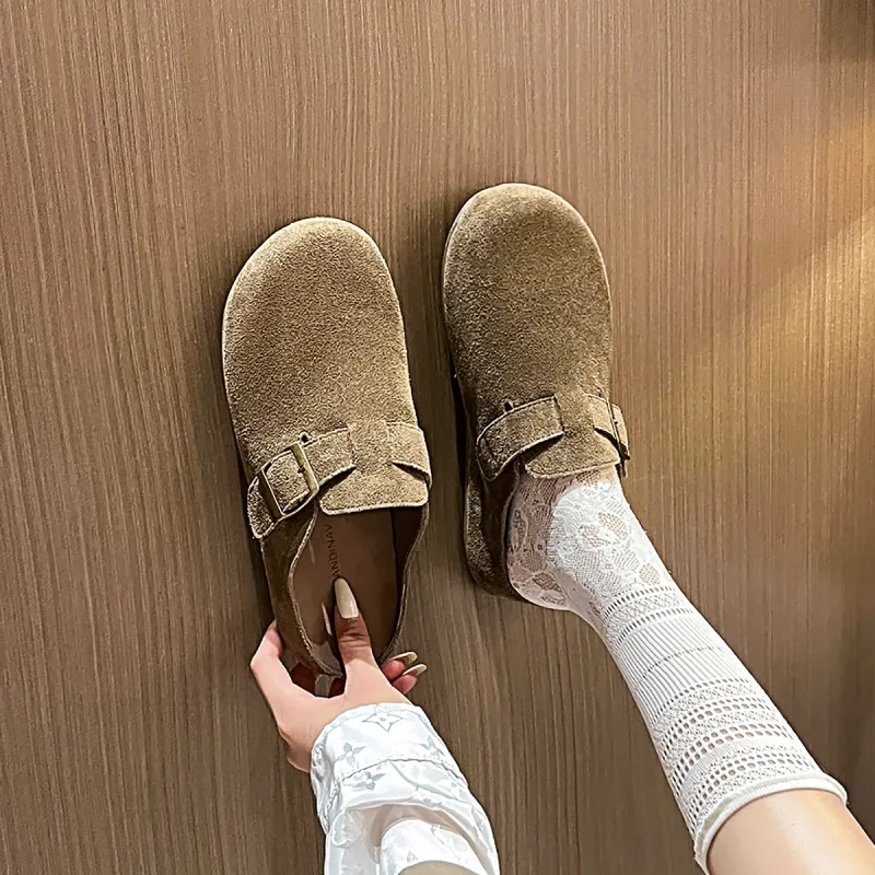 D FUSE SCANDINAVIA Closed Toe Slippers Women's-1