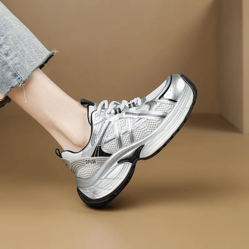 D FUSE SCANDINAVIA Anti Slip And Wear Resistant Lightweight Low Top Chunky Sneakers Women's Silver/Black-2