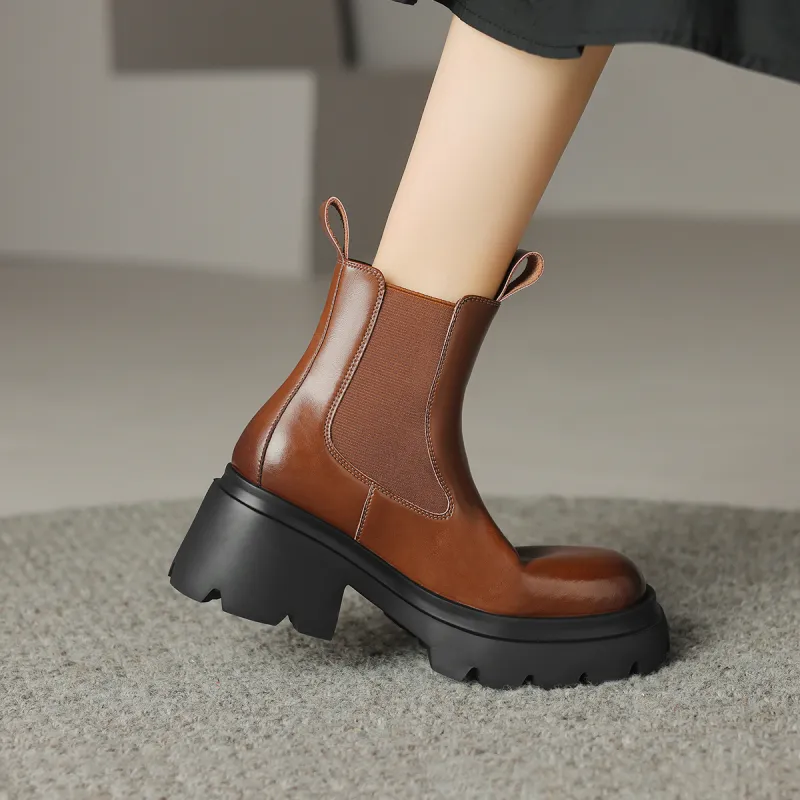 D FUSE SCANDINAVIA Short Chelsea Boots Women's Brown-4