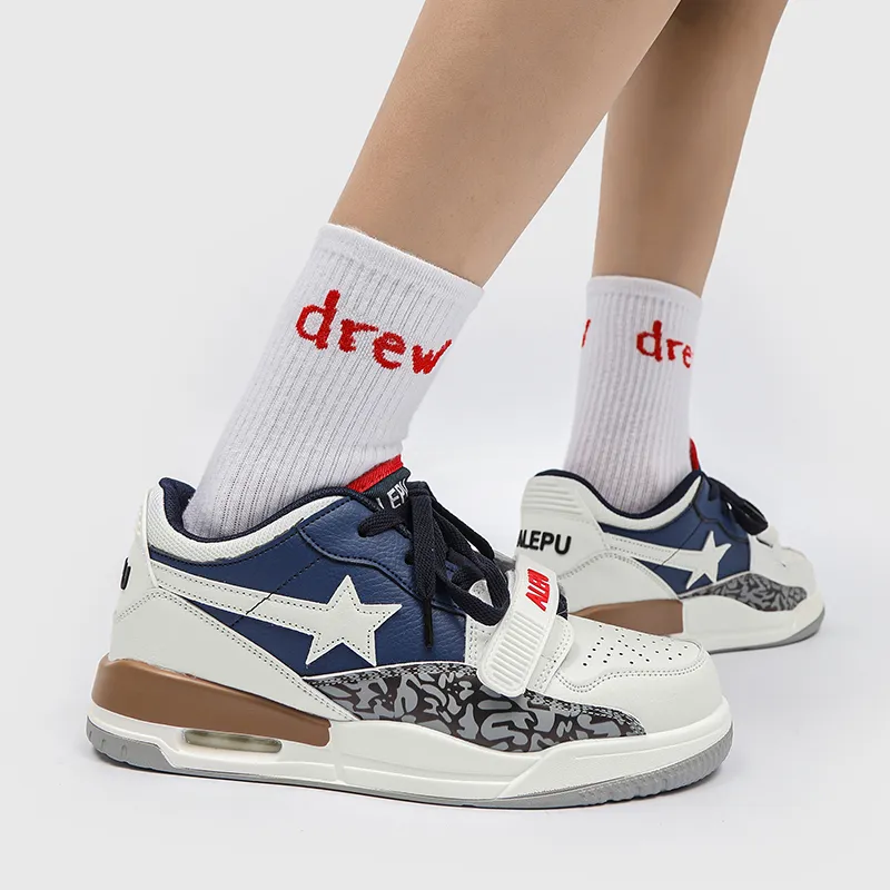 M.M Party Low Top Skateboard Shoes Unisex-12