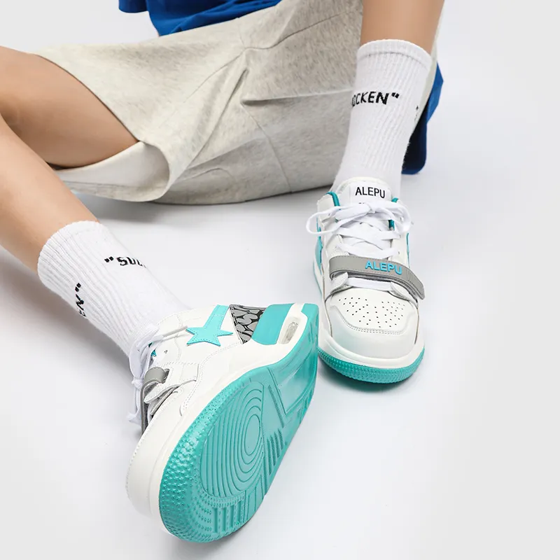 M.M Party Low Top Skateboard Shoes Unisex-48