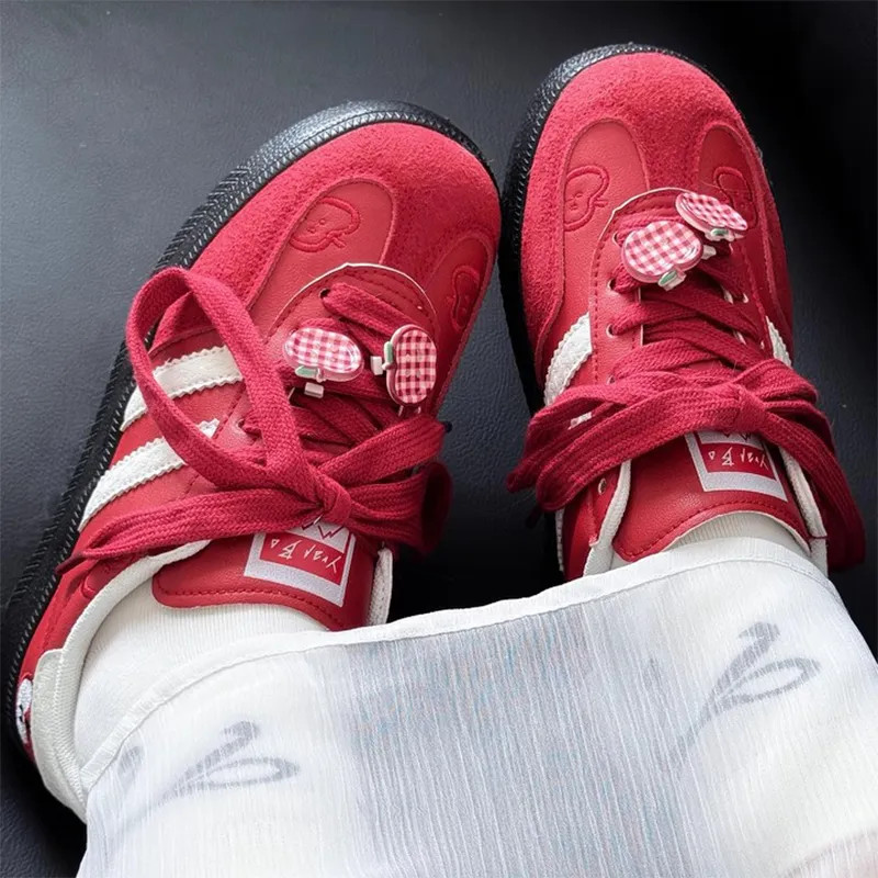 SHUXIAOBEI Low Top Skateboard Shoes Women's-6
