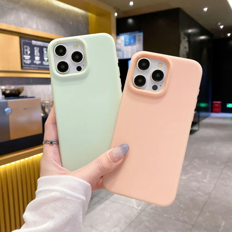 River lips Phone Cases-4