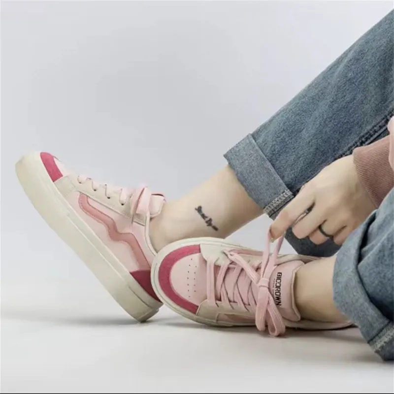 Crocodile Low-Top Skateboard Shoes Women's-1