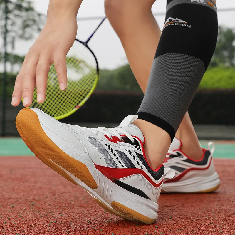 TABOLU Cushioning Coverage Abrasion Resistant Lightweight Breathable Slip Resistant Low Top Badminton Shoes Unisex-3