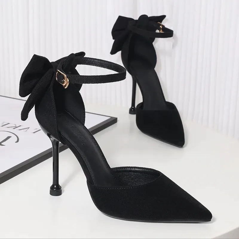 Medd Slim Heel High Heels Women's Black-6