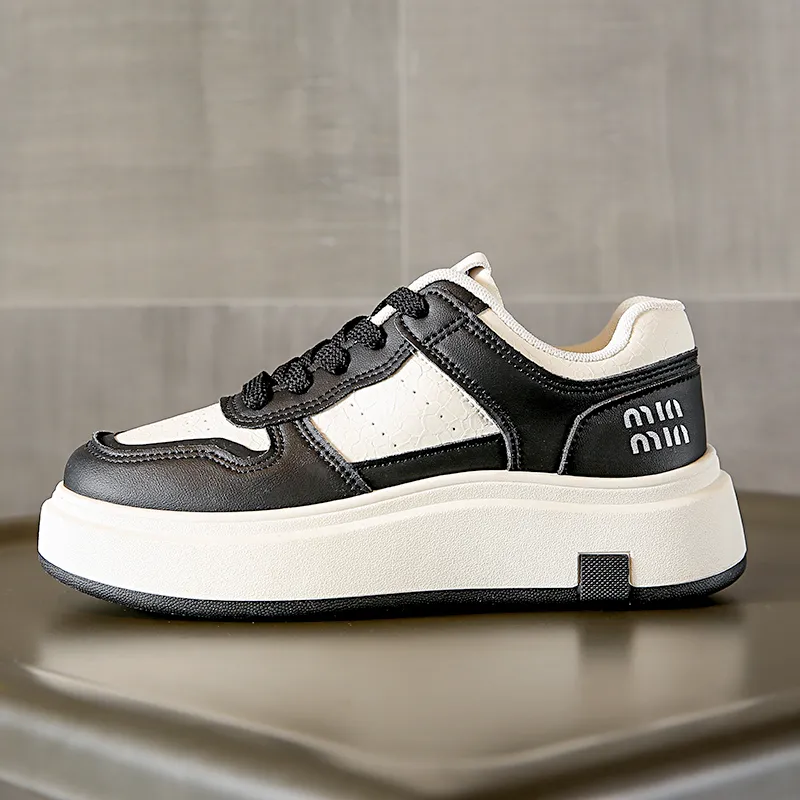 Boogie Bear Low Top Skateboard Shoes Women's-1