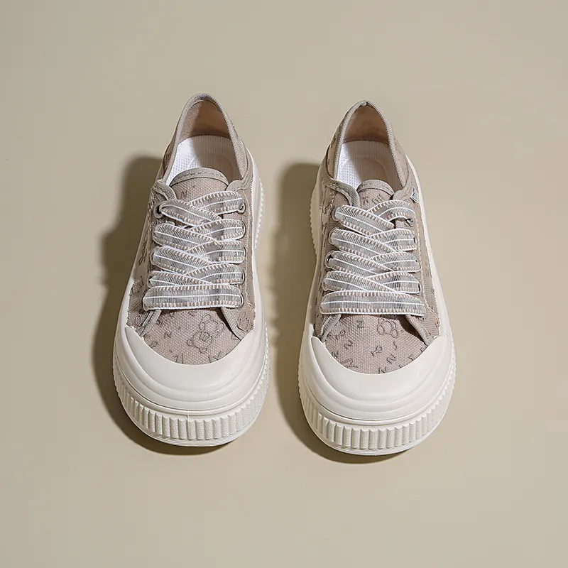 Boogie Bear Low Top Skateboard Shoes Women's-1