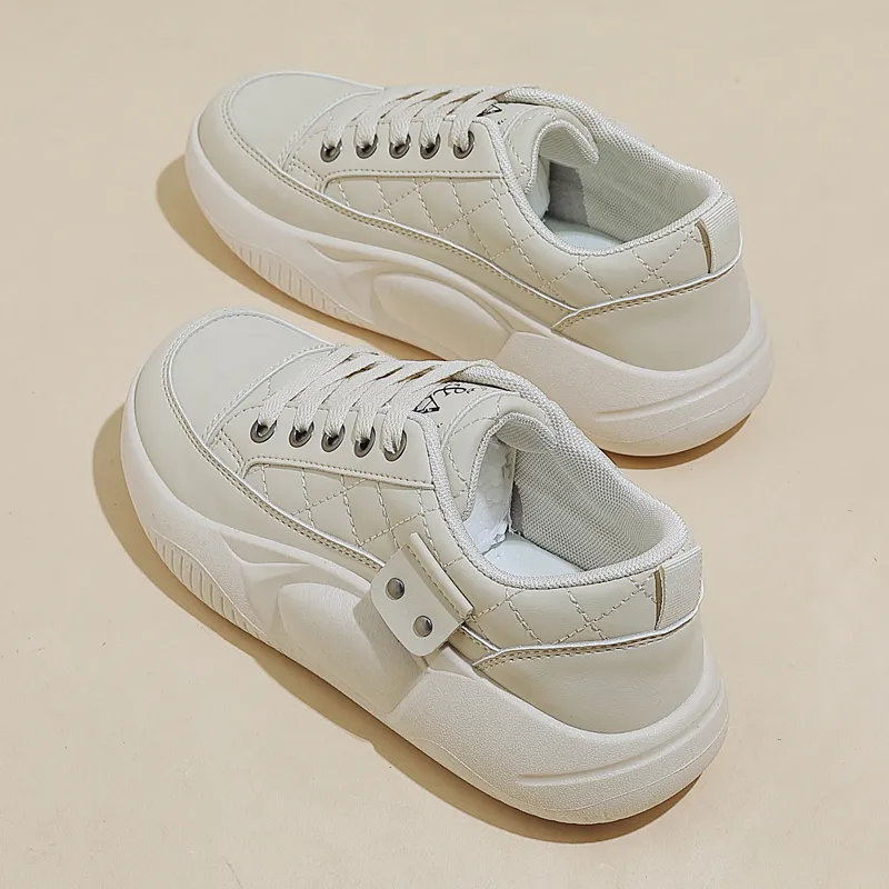Boogie Bear Low Top Casual Shoes Women's-4