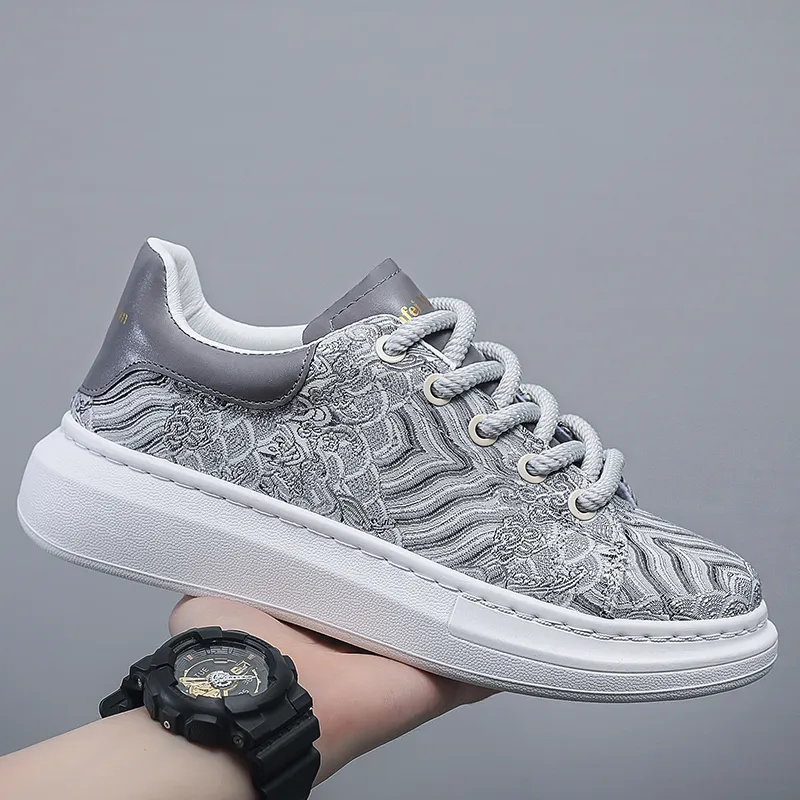 Boogie Bear Low Top Skateboard Shoes Men's-1