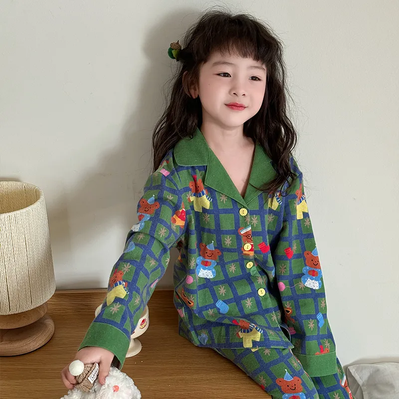 Wabi Town Pajama Set Unisex Green-1