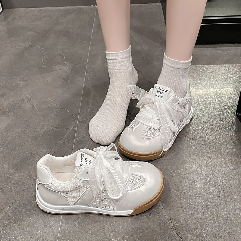 Alxnan Low Top Casual Shoes Women's-31