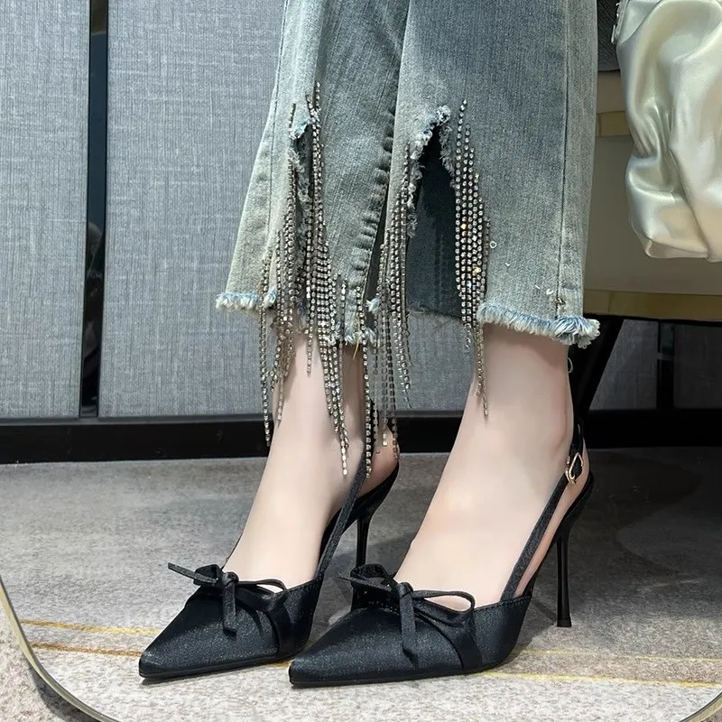 Alxnan Slim Heel High Heels Women's-16