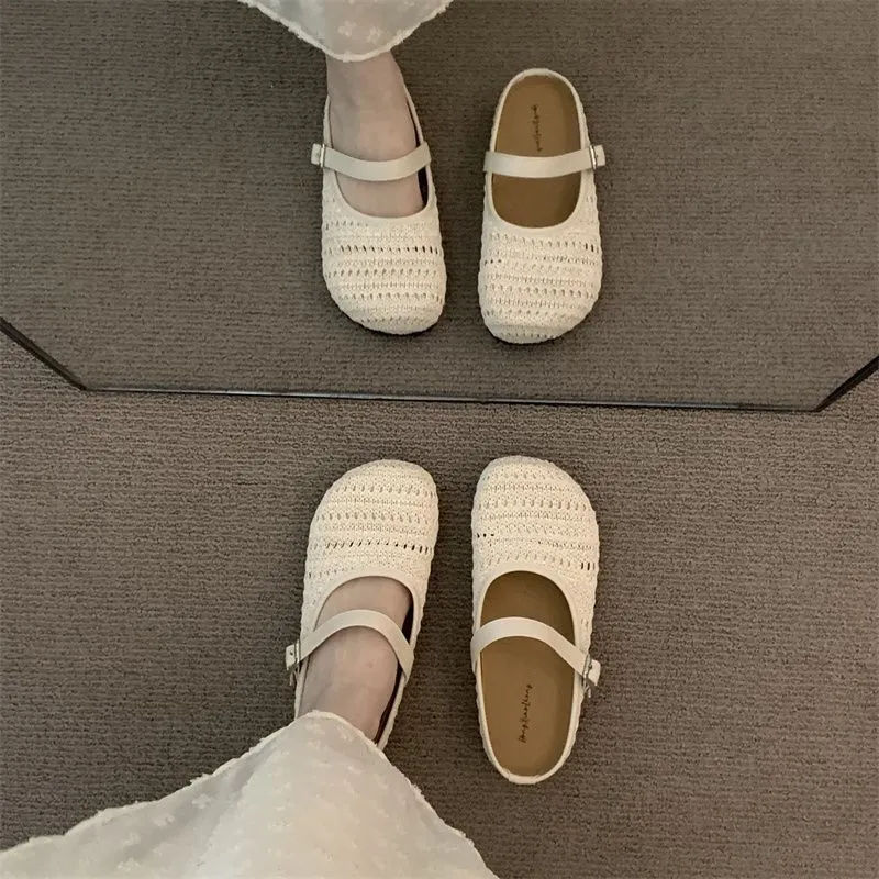 Alxnan Closed Toe Slippers Women's-4