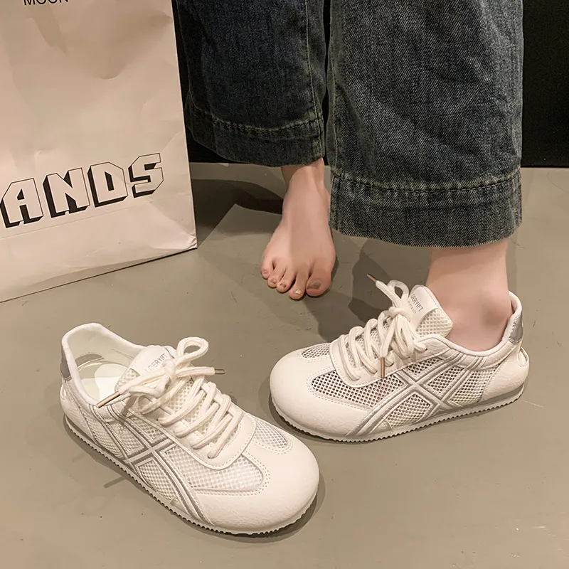 Alxnan Low Top Casual Shoes Women's-1