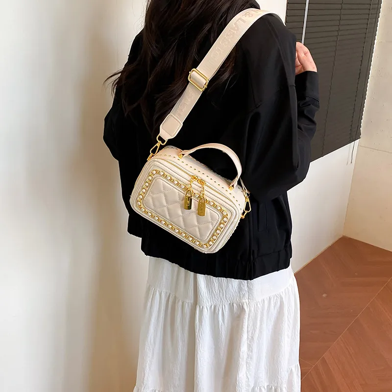 Rainbow Girl PU Handbag Women's White/Black/Brown-3