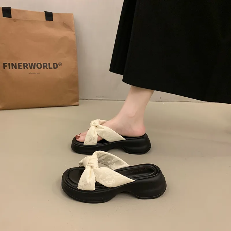 Alxnan Quiet Slide Slippers Women's Box-15