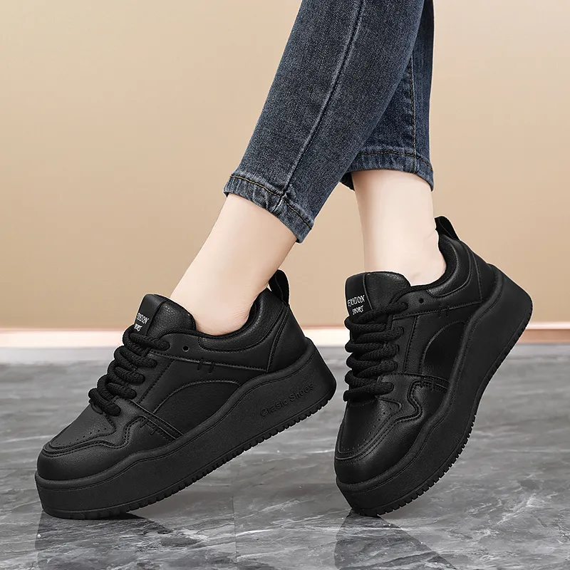 M.M Party Waterproof Cushioning Abrasion Resistant Low Top Skateboard Shoes Women's-10