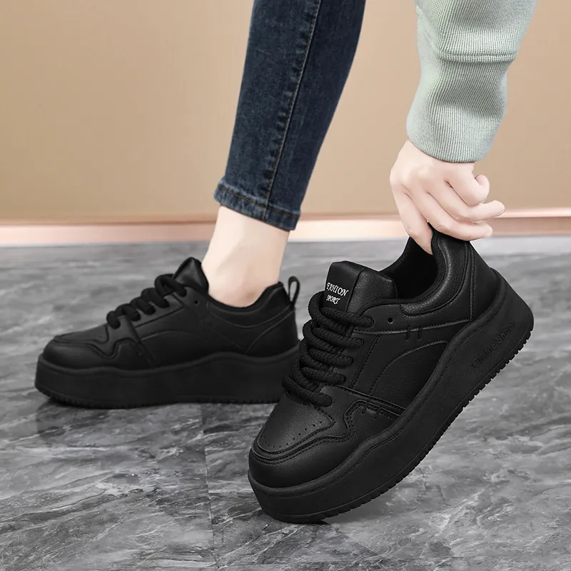 M.M Party Waterproof Cushioning Abrasion Resistant Low Top Skateboard Shoes Women's-9