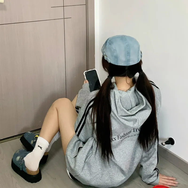 DIXX Sweatshirts Unisex-14