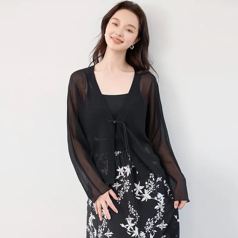 SNOWFORTE Shirts Women's Black-2