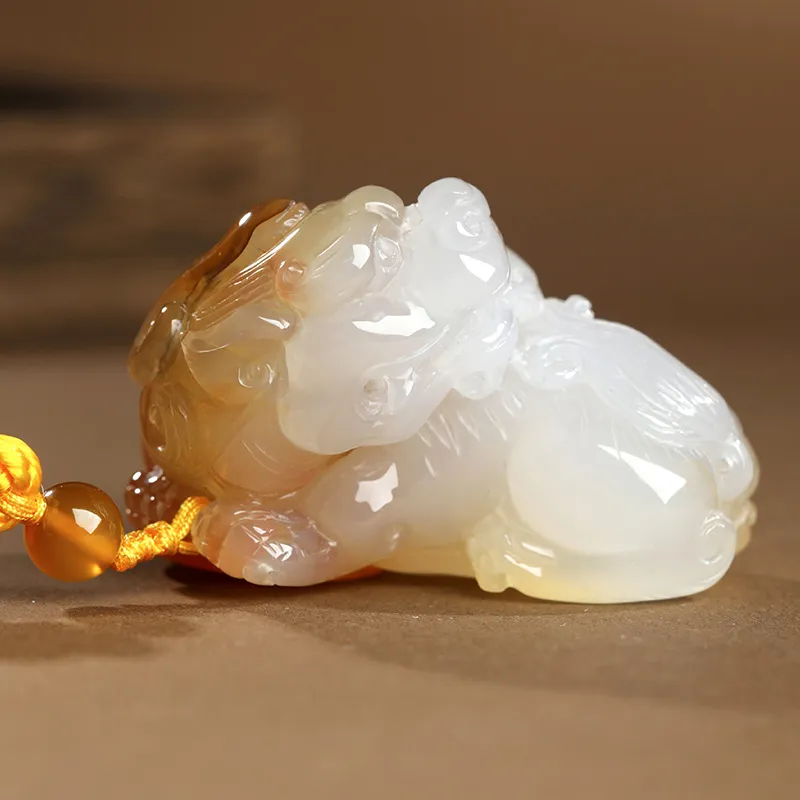 Phoenisess Chalcedony Jade Ornaments Unisex-6