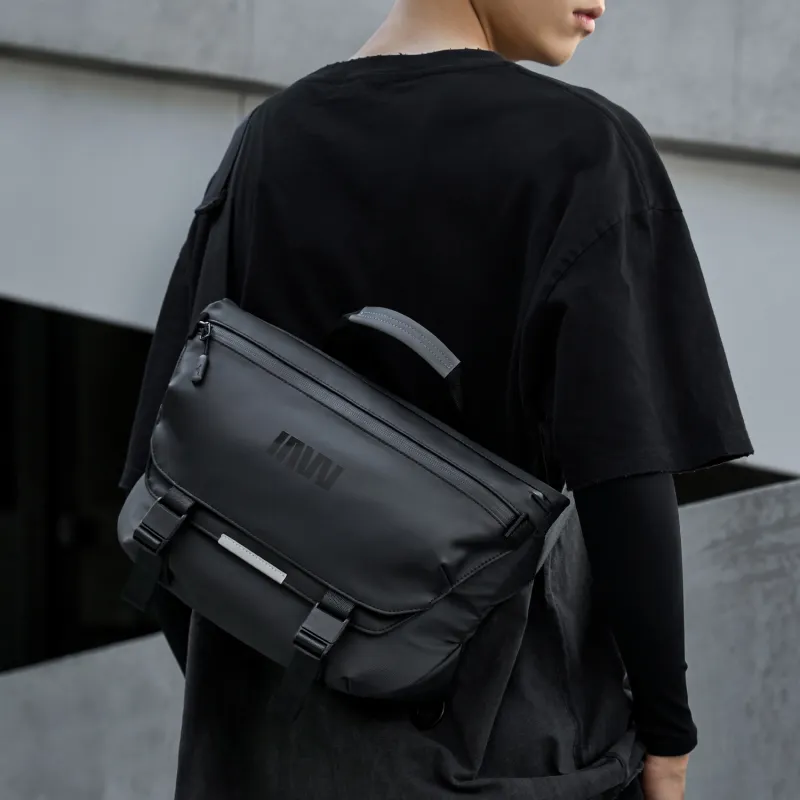 SEPTWOLVES Artificial Leather Everyday Commute Back Crossbody Bag QPL Regular Men's Black-5