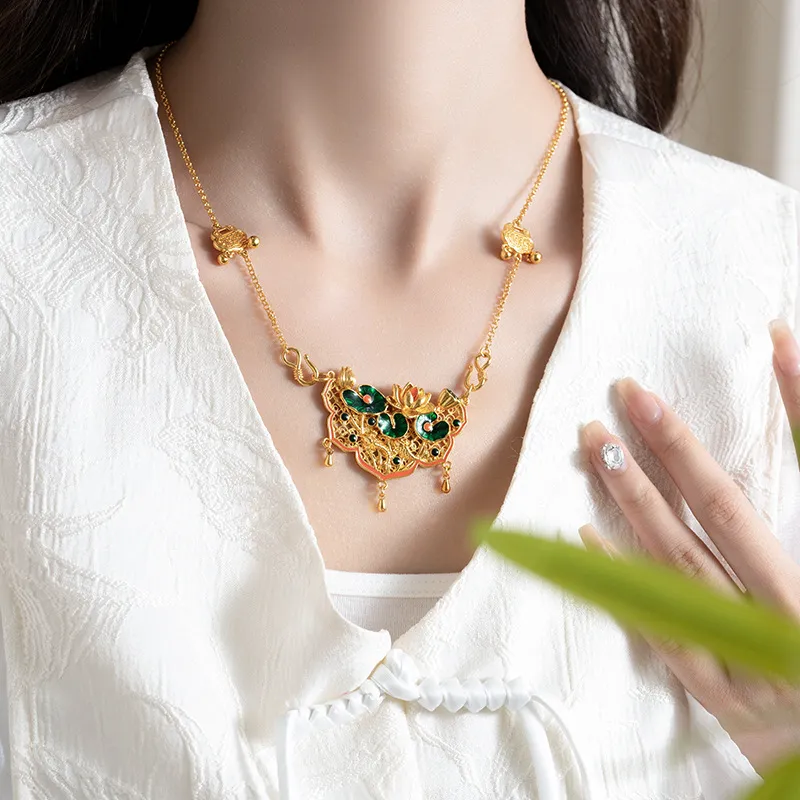 As Fury Alloy Necklaces Women's-3