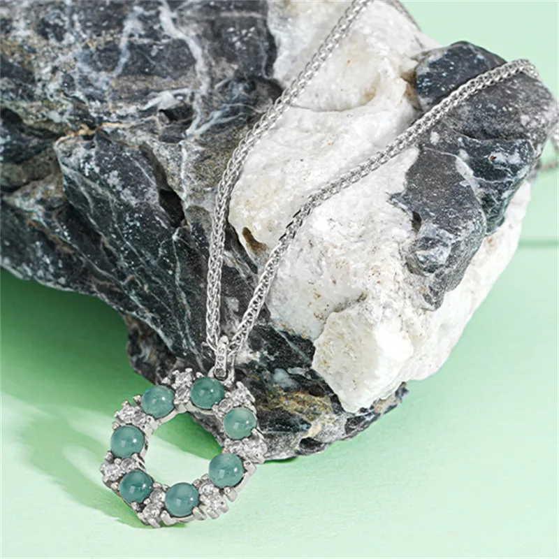 As Fury Glutinous Jade Jadeite Necklaces Unisex-2