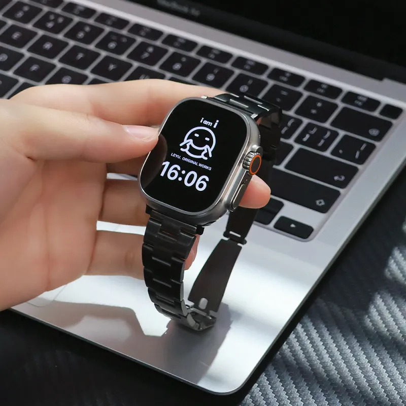 LeYu Self Release Three Bezel Apple Watch Band Unisex-9