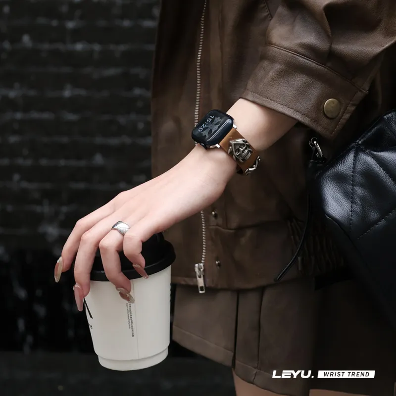 LeYu Vintage Punk Stud Strap Watch Bands Genuine Leather Unisex-17