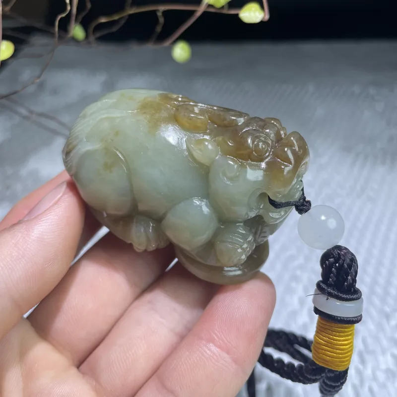 BUDOUXIAOAI Hetian Jade Handheld Piece White Jade/Pale Greenish White Jade Men's-1