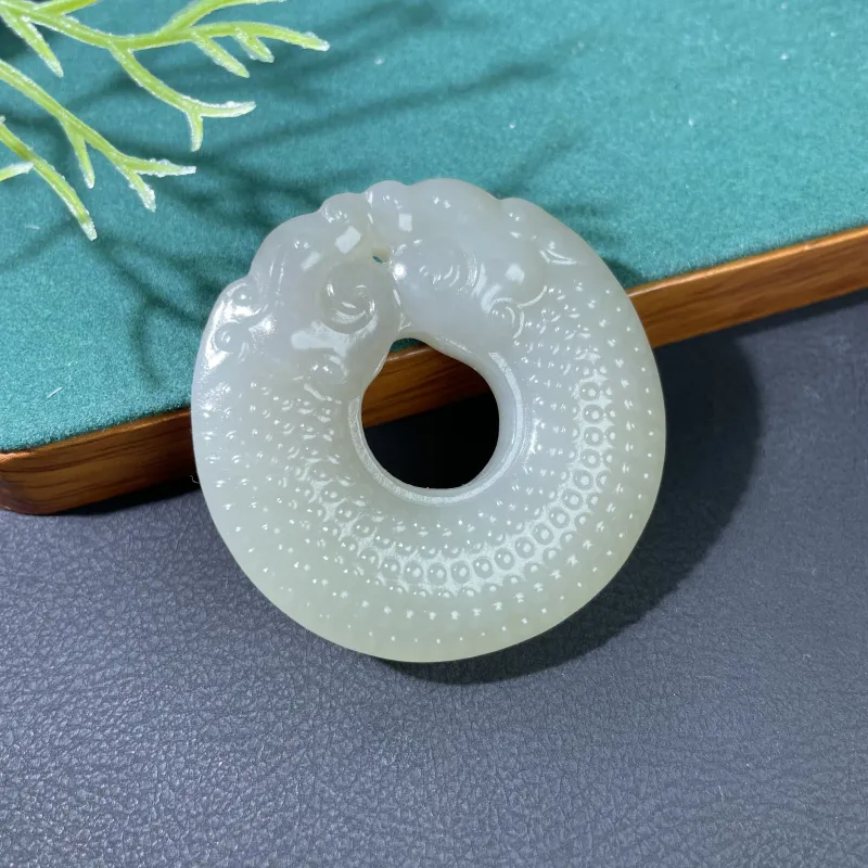 BUDOUXIAOAI Hetian Jade Handheld Piece White Jade/Pale Greenish White Jade Unisex-2
