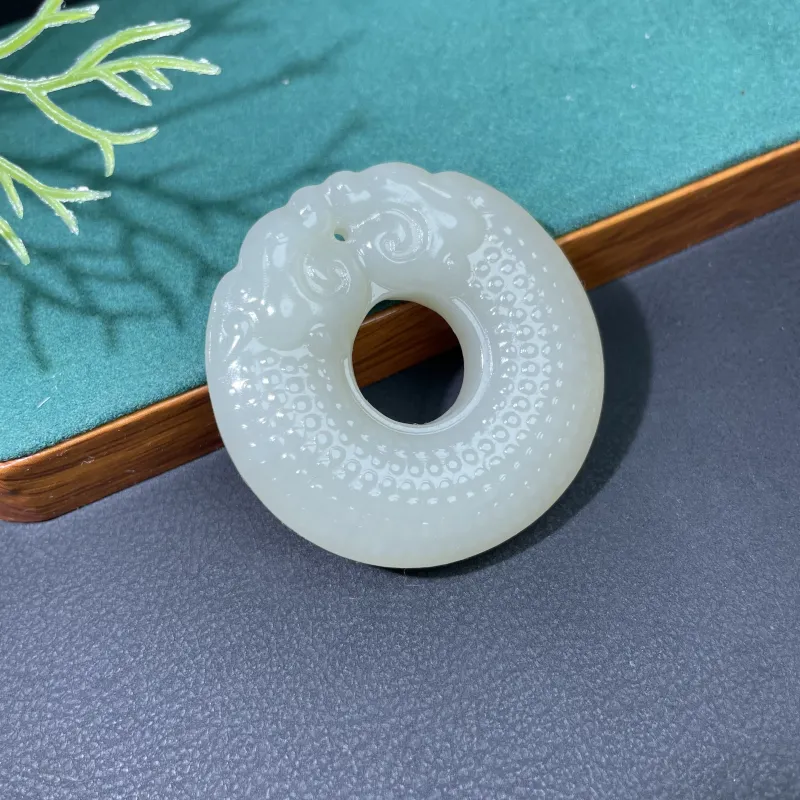 BUDOUXIAOAI Hetian Jade Handheld Piece White Jade/Pale Greenish White Jade Unisex-5