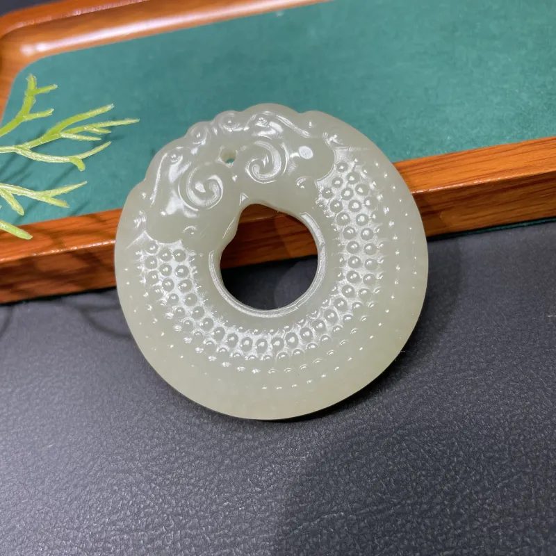 BUDOUXIAOAI Hetian Jade Pendants White Jade/Pale Greenish White Jade Unisex-2