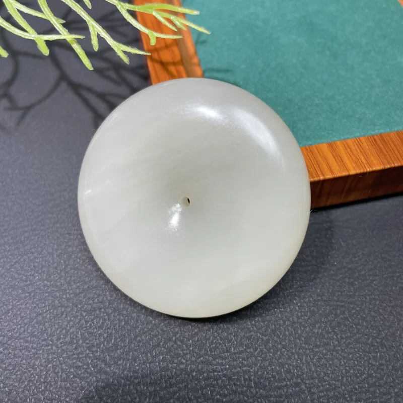 BUDOUXIAOAI Hetian Jade Pendants White Jade/Pale Greenish White Jade Unisex-1
