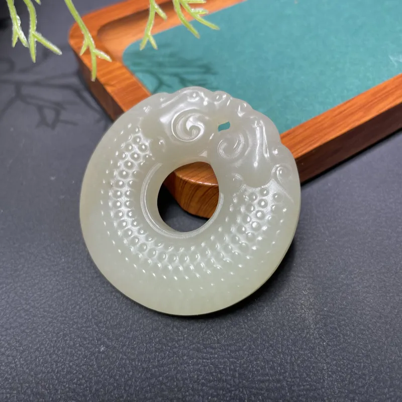 BUDOUXIAOAI Hetian Jade Pendants White Jade/Pale Greenish White Jade Unisex-1