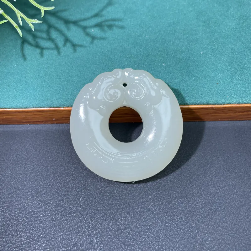 BUDOUXIAOAI Hetian Jade Handheld Piece White Jade/Pale Greenish White Jade Unisex-7