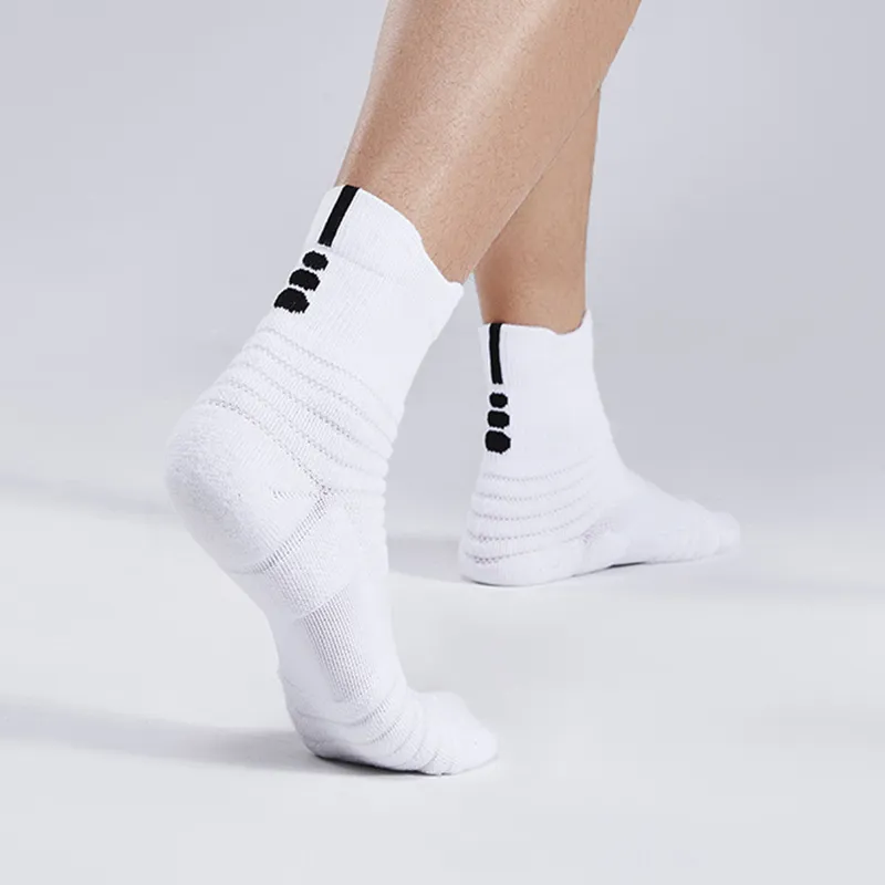 BKCXZICE Basketball Socks Unisex 3 Pack-1