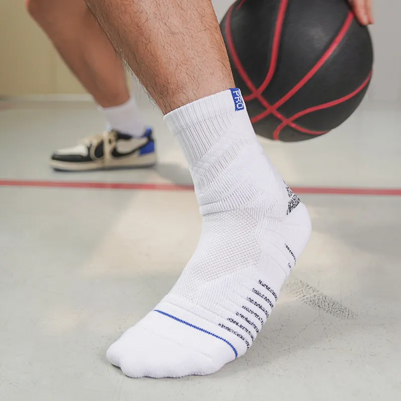 BKCXZICE Basketball Socks Unisex 3 Pack-1