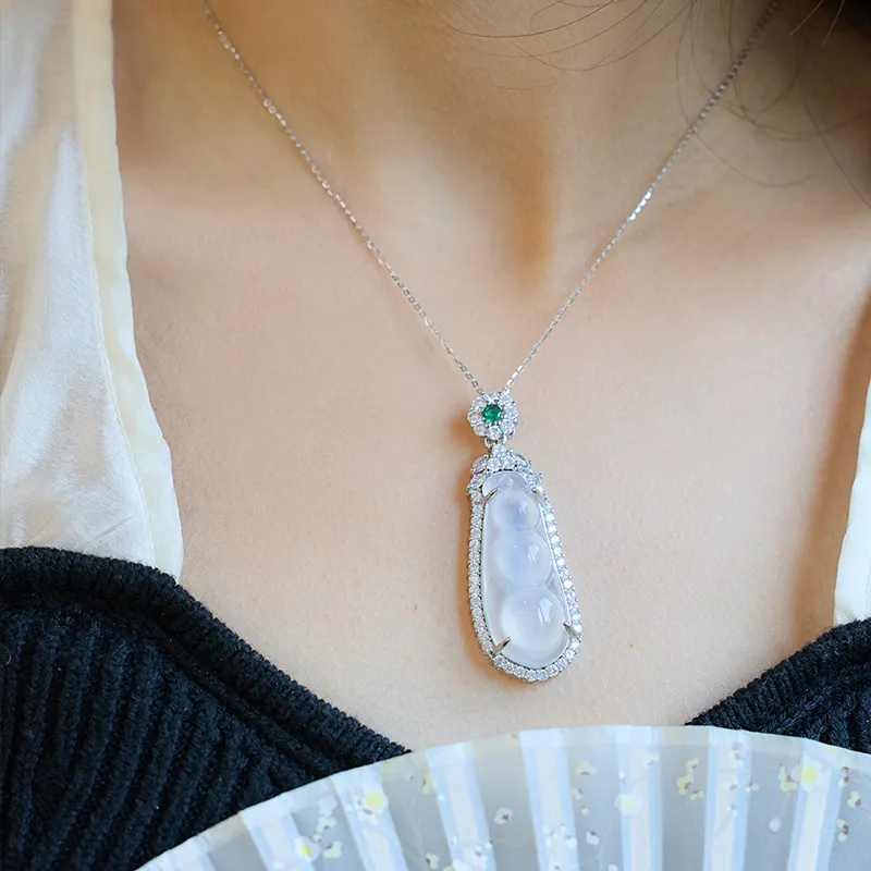 Bubble Scallops Chalcedony Jade Necklaces Women's-3
