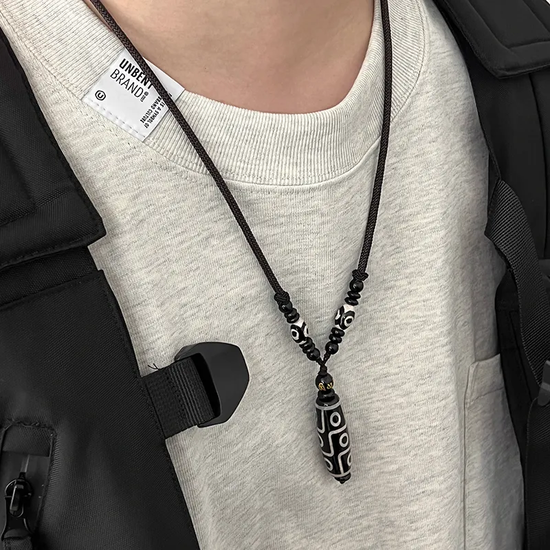 Bubble Scallops Agate Pendants Unisex-8