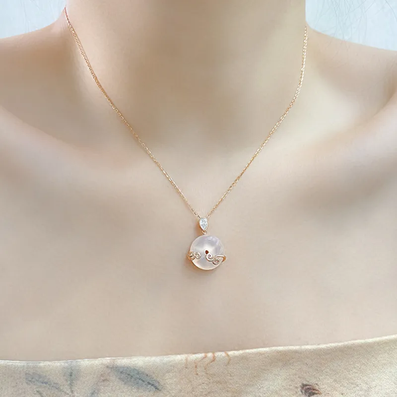 Bubble Scallops Chalcedony Necklaces Women's-3