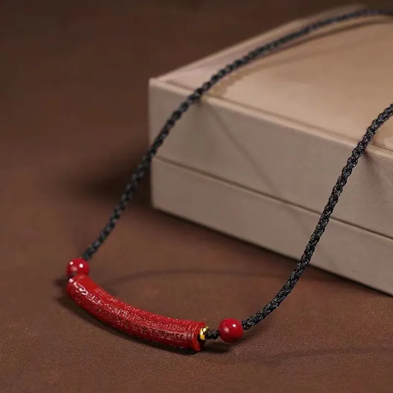 Bubble Scallops Cinnabar Necklaces Unisex-4