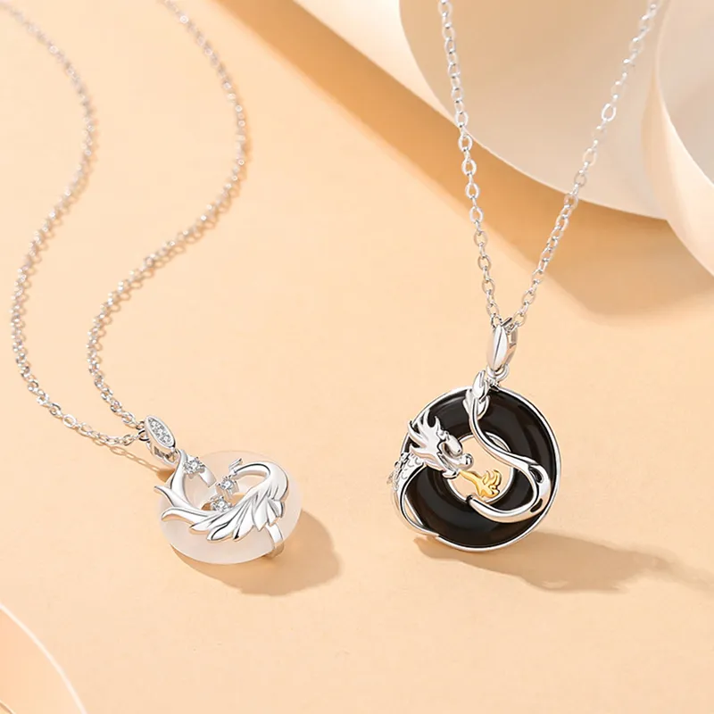 Bubble Scallops Chalcedony Necklaces Unisex-8