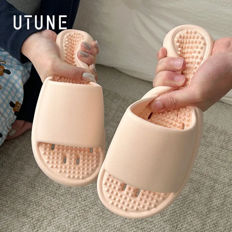Mrs. Hui Slippers / Home Slippers-2