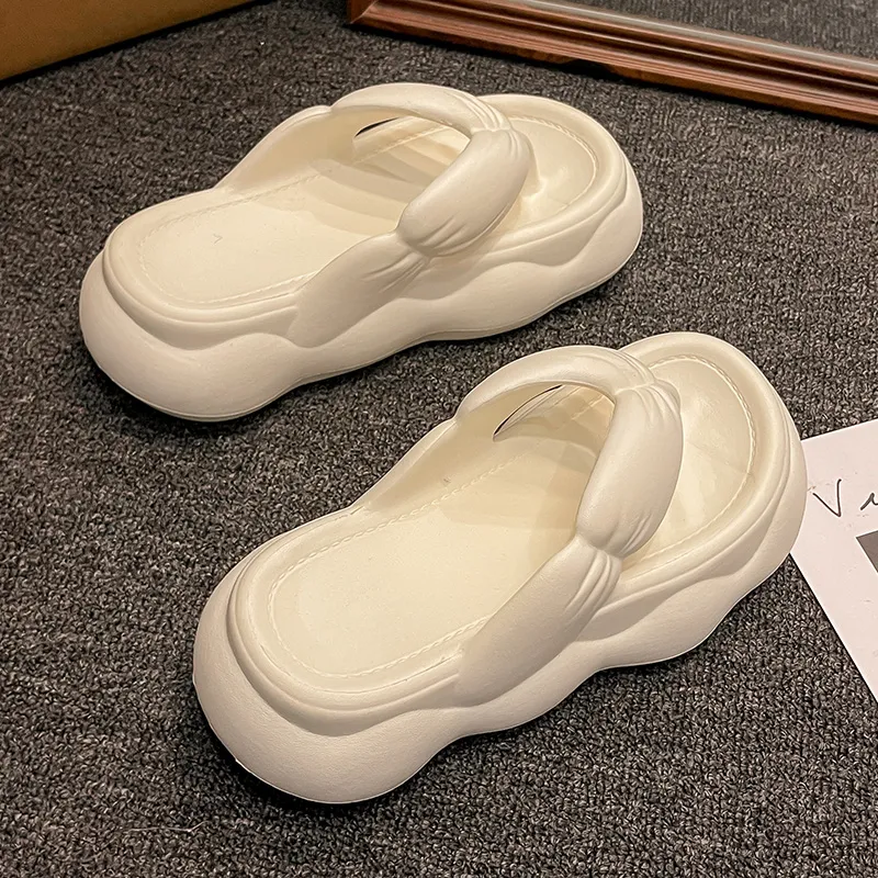 Mrs. Hui Slippers / Home Slippers-2