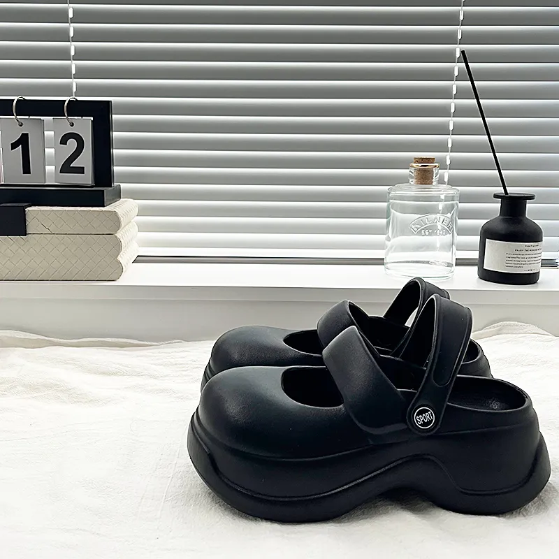 Mrs. Hui Slippers / Home Slippers-8