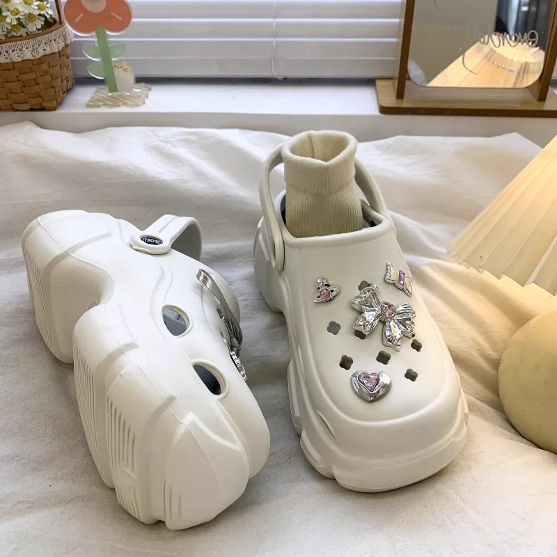 Mrs. Hui Slippers / Home Slippers-2