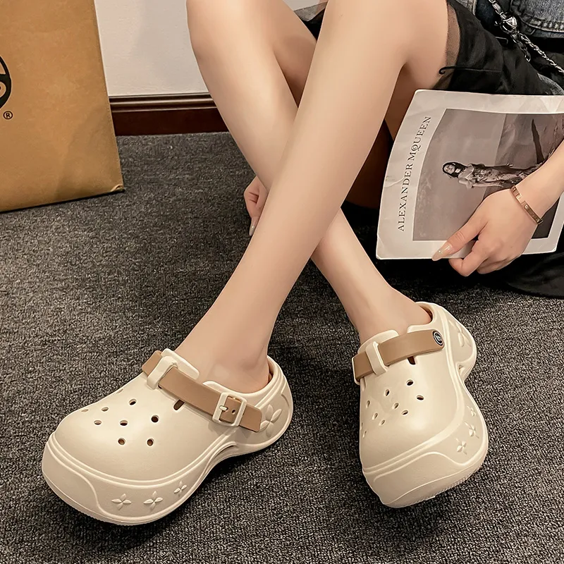 Mrs. Hui Slippers / Home Slippers-17